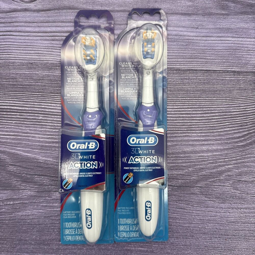 2 Oral-B Battery Toothbrushes 3D White Complete Action PURPLE *READ DESCRIPTION*